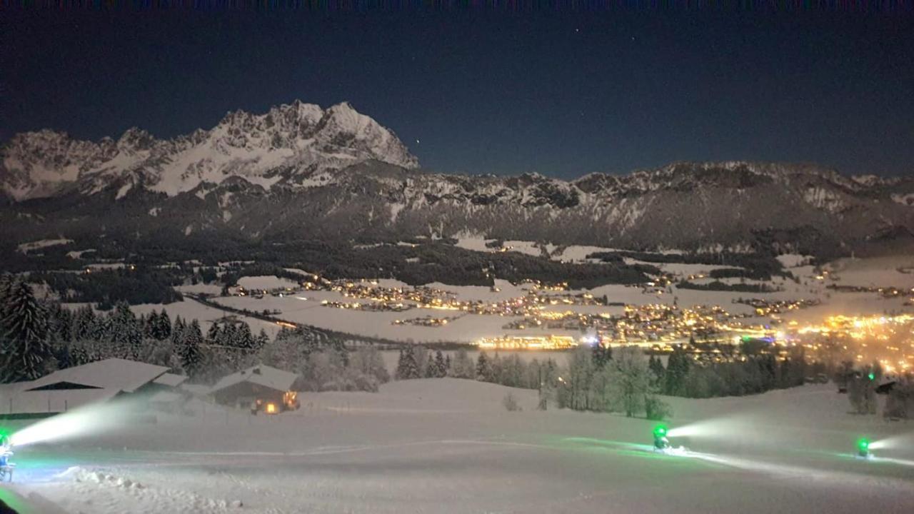 Hochfeldalm Hotell Sankt Johann in Tirol Exteriör bild